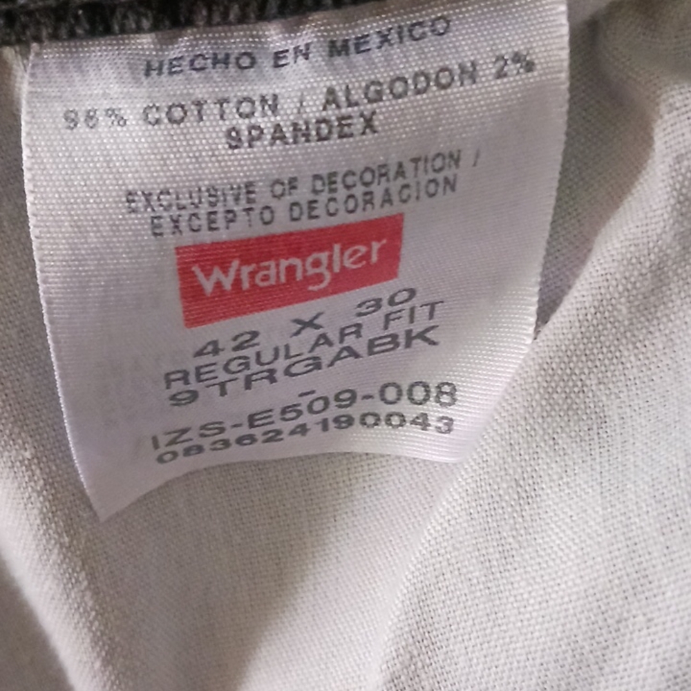 Wrangler - Picture 5 of 5